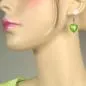 Preview: Ohrhaken Ohrhänger Ohrringe 35x15mm Herz mit Schliff Kunststoffperle kiwigrün