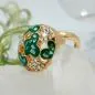 Preview: Ring 17mm mit weißen Glassteinen grün-emaillierten Flächen vergoldet Ringgröße 56