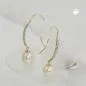 Preview: Ohrhaken Ohrringe 27x7mm Ohrringe mit Süßwasserzuchtperle und Zirkonias 9Kt GOLD Preview: Ohrhaken Ohrringe 27x7mm Ohrringe mit Süßwasserzuchtperle und Zirkonias 9Kt GOLD