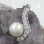 Preview: Anhänger 20x9mm Zuchtperle mit Zirkonias rhodiniert Silber 925 Preview: Anhänger 20x9mm Zuchtperle mit Zirkonias rhodiniert Silber 925