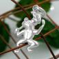 Preview: Anhänger 17x10mm Frosch mit Schirm Silber 925 Preview: Anhänger 17x10mm Frosch mit Schirm Silber 925