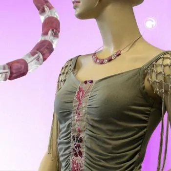 Kette Schrägperle Kunststoff altrosa und kristallklar Kordel rosa und Draht 45cm