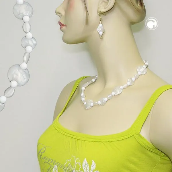 Kette 18mm und 23mm Scheiben Kunststoff wachsweiß und Perlen weiß 50cm Kette 18mm und 23mm Scheiben Kunststoff wachsweiß und Perlen weiß 50cm