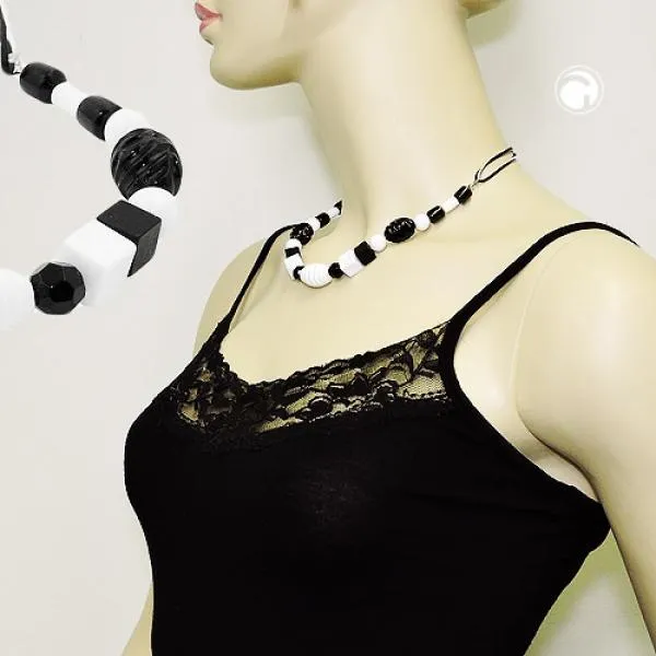 Kette Kunststoffperlen Schneckenperlen und Kordel schwarz weiß Kordel 45cm Kette Kunststoffperlen Schneckenperlen und Kordel schwarz weiß Kordel 45cm