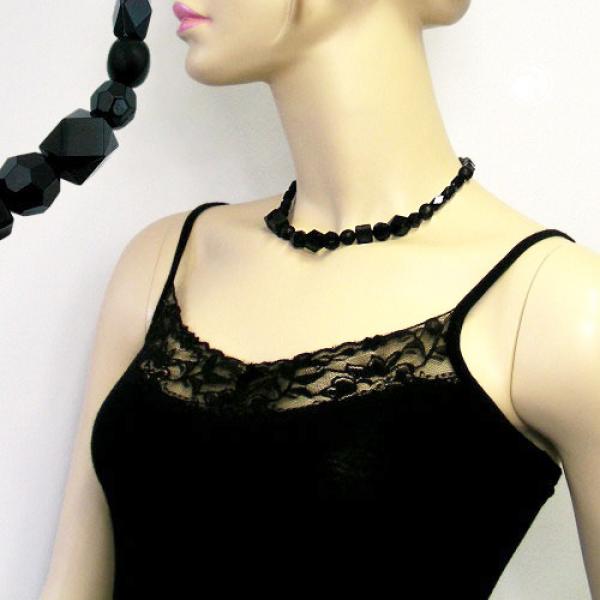 Kette, Perle schwarz-facettiert Kette, Perle schwarz-facettiert