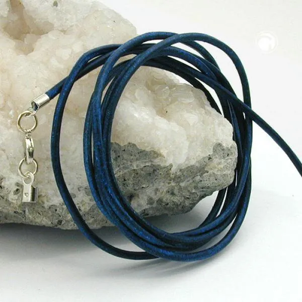 Lederband Rundschnur Rindleder 2mm blau gefärbt mit 1x Verschluss silberfarbig ca. 1m Lederband Rundschnur Rindleder 2mm blau gefärbt mit 1x Verschluss silberfarbig ca. 1m
