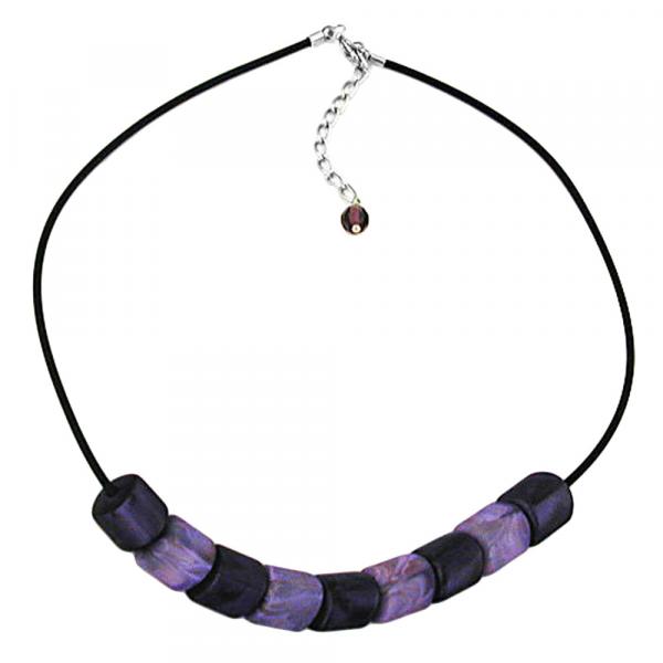 Kette Schrägperle Kunststoff lila-seidig und flieder-marmoriert Vollgummi schwarz 45cm Kette Schrägperle Kunststoff lila-seidig und flieder-marmoriert Vollgummi schwarz 45cm