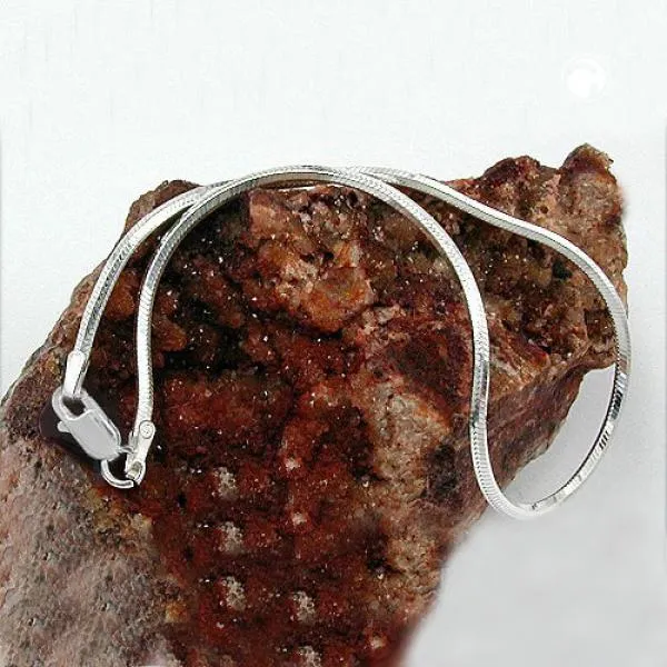Armband 13mm Schlangenkette fünfkantig diamiert Silber 925 19cm Armband 13mm Schlangenkette fünfkantig diamiert Silber 925 19cm