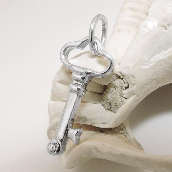 Anhänger 21x10mm Schlüssel mit Zirkonia glänzend Silber 925 Anhänger 21x10mm Schlüssel mit Zirkonia glänzend Silber 925