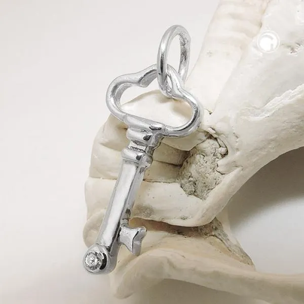Anhänger 21x10mm Schlüssel mit Zirkonia glänzend Silber 925 Anhänger 21x10mm Schlüssel mit Zirkonia glänzend Silber 925